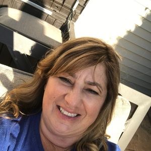 Meet your Posher, Donna